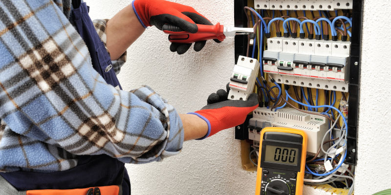 Commercial Electrical Repair in Pompano Beach, Florida