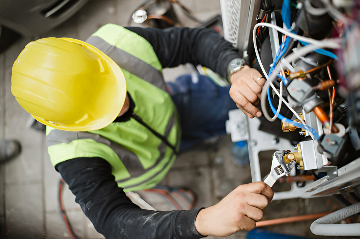 10 Ways to Reduce Your Electricity Bill This Year